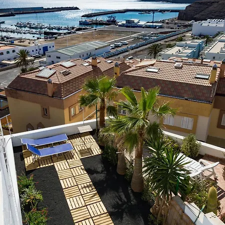 Beautiful With Fantastic Sea Views Apartament