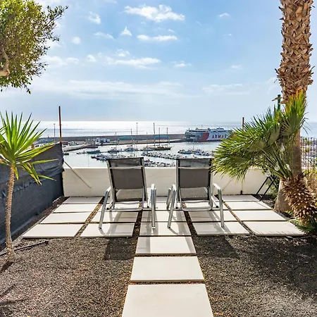 Beautiful With Fantastic Sea Views Apartament