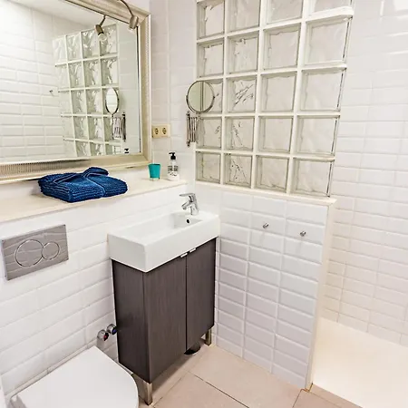 Beautiful With Fantastic Sea Views Apartament *