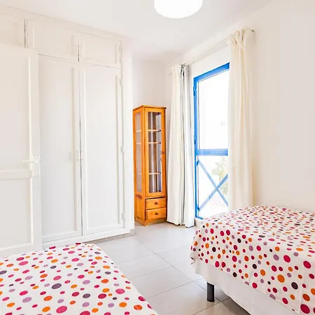 Beautiful With Fantastic Sea Views Apartament *